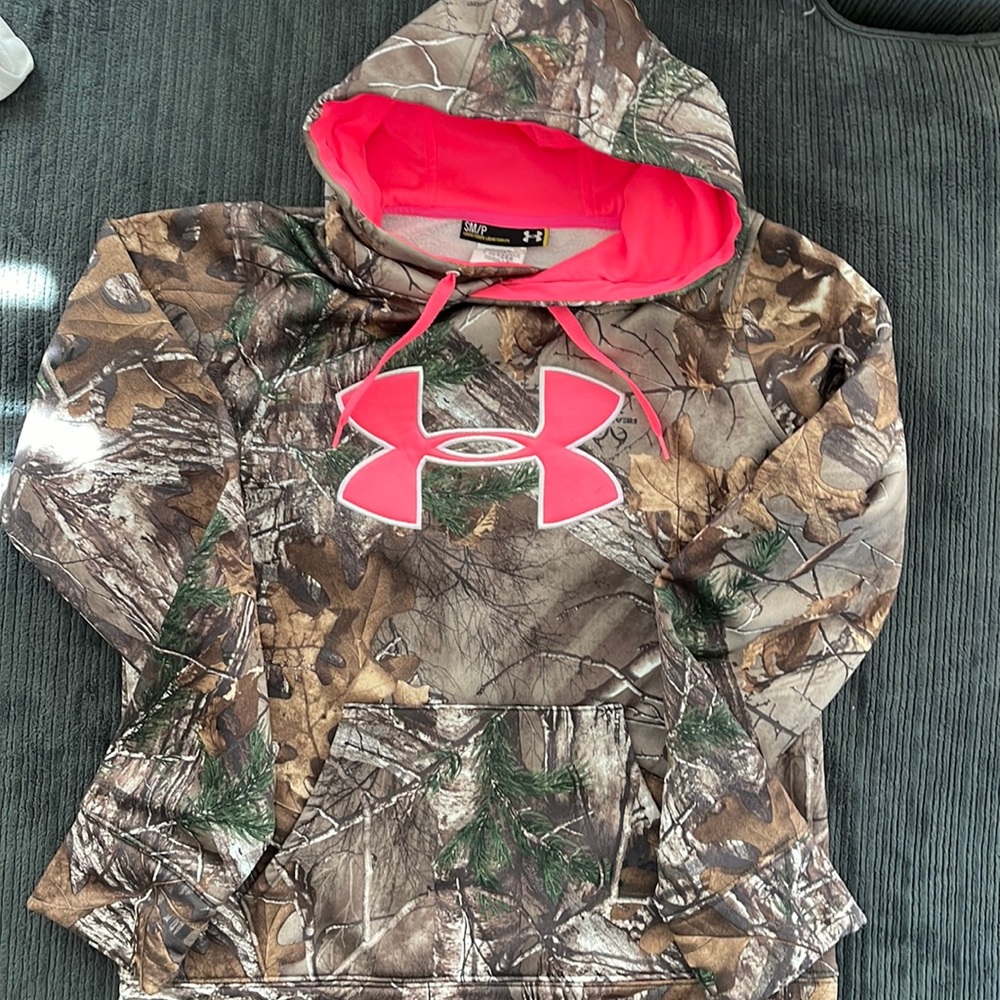 Under Armour sweatshirt, size small